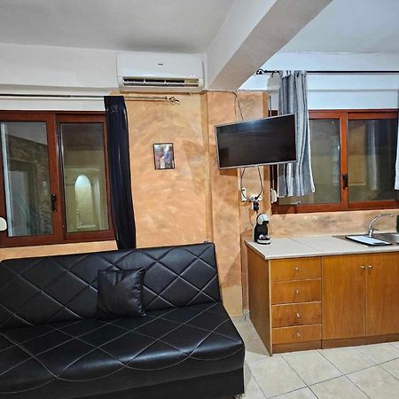 George'S Guest House Chania  Bagian luar foto