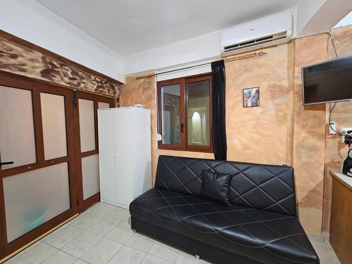 George'S Guest House Chania  Bagian luar foto